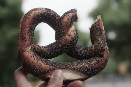 poppyseed pretzel